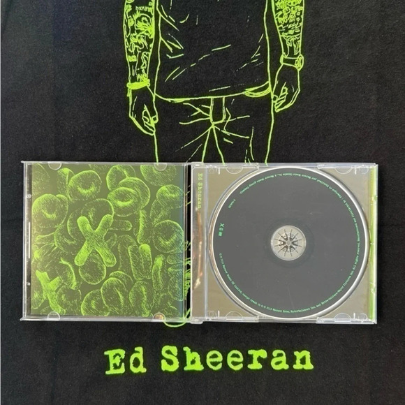 ED SHEERAN X MUSIC TOUR CONCERT T-SHIRT / BAND TEE | M - Picture 3 of 6